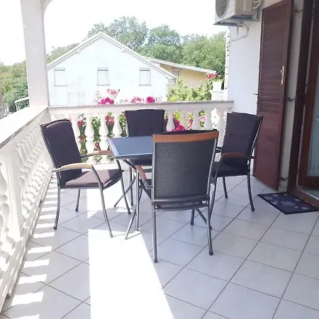 Apartamento Nada And Family *